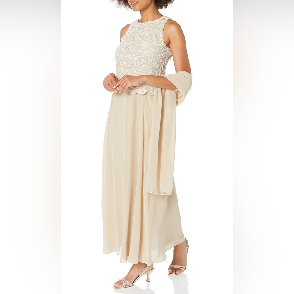 J Kara women’s Cream and White Maxi Dress size 24W